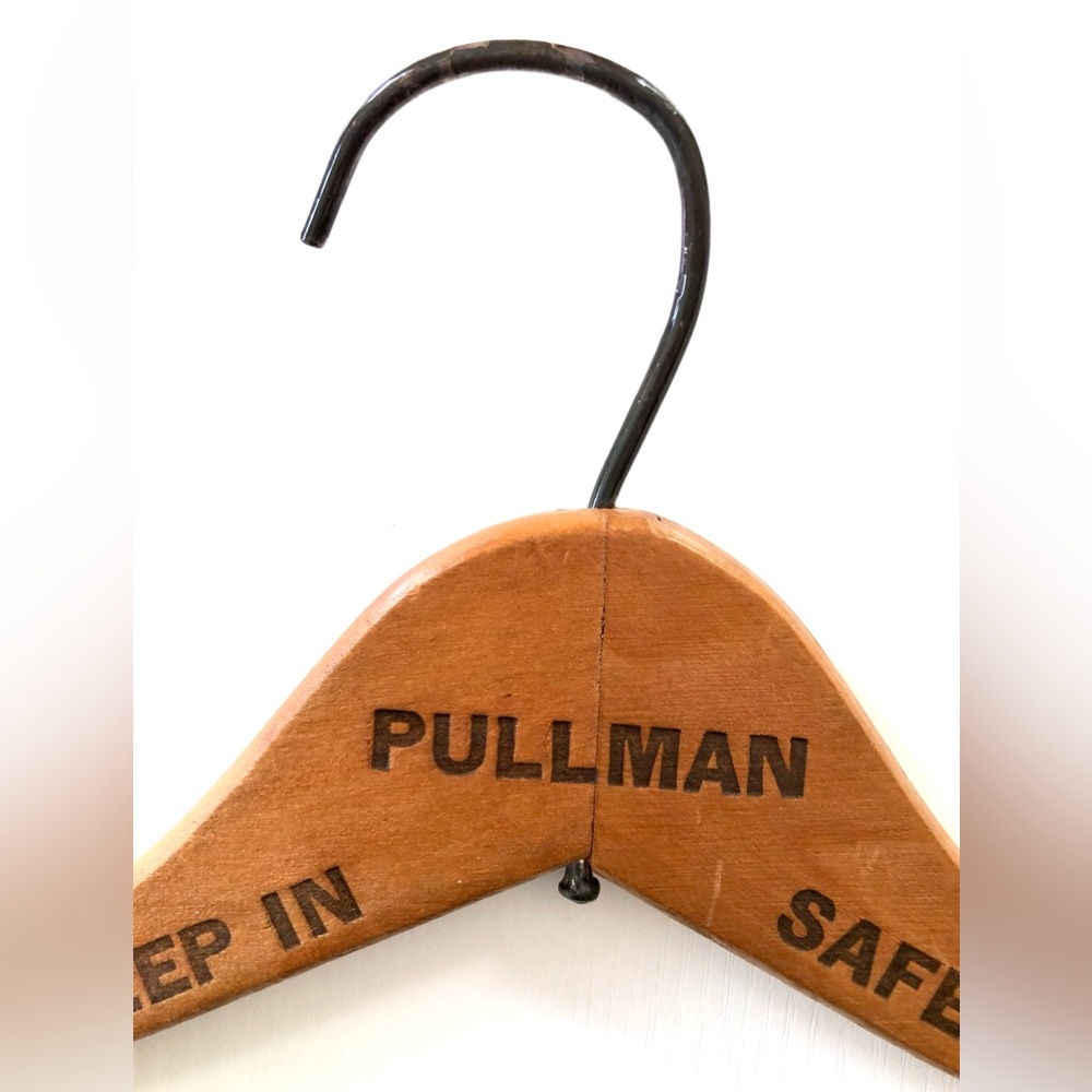 Vintage Pullman Railroad train Car Clothes Hanger with tag line. - Picture 13 of 13